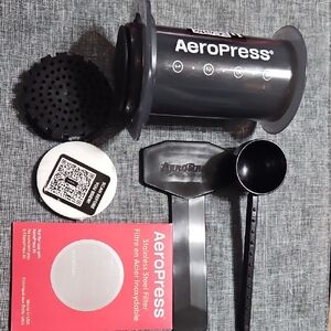 AeroPress Original Coffee Maker Set And Stainless Steel Filter
